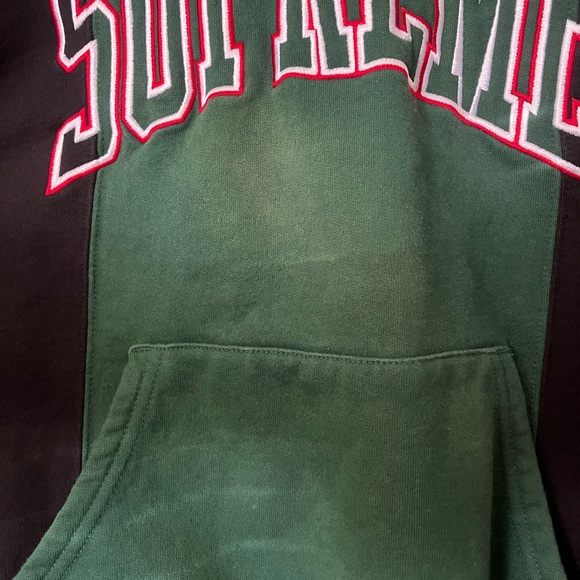 Supreme Paneled Arc Hoodie F/W 19 - Picture 2 of 4